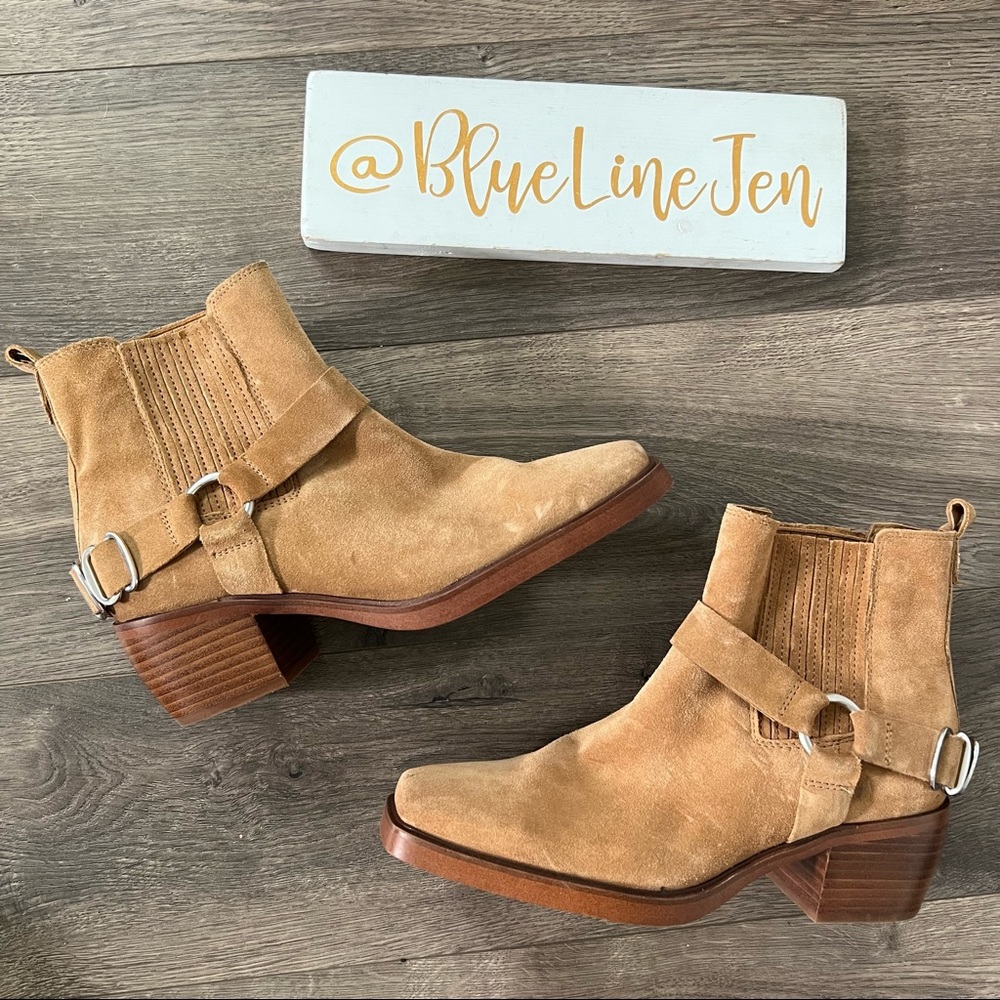Sam Edelman Bellamie Suede Western Booties NWOT